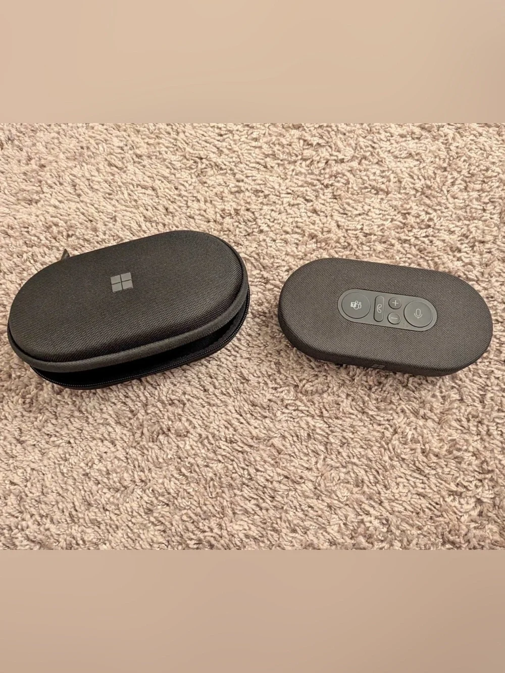 Microsoft Teams modern usb-c speaker